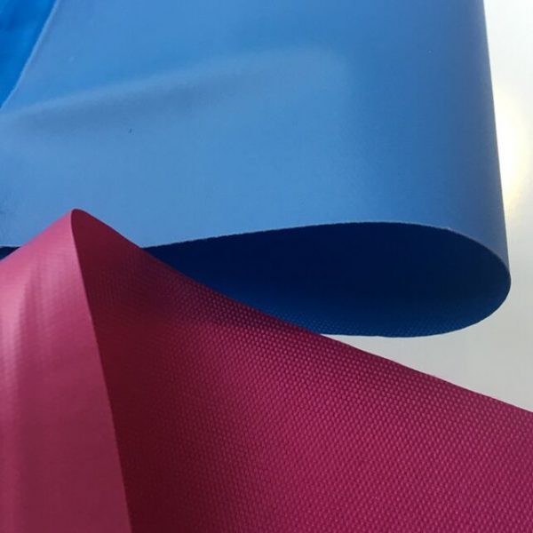 polyester 210D Oxford បានក្រណាត់ជ្រាបទឹក PVC ថ្នាំកូត